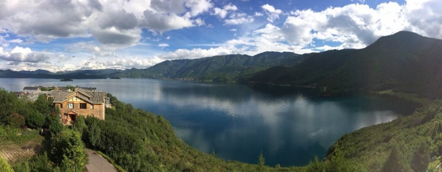 瀘沽湖旅游