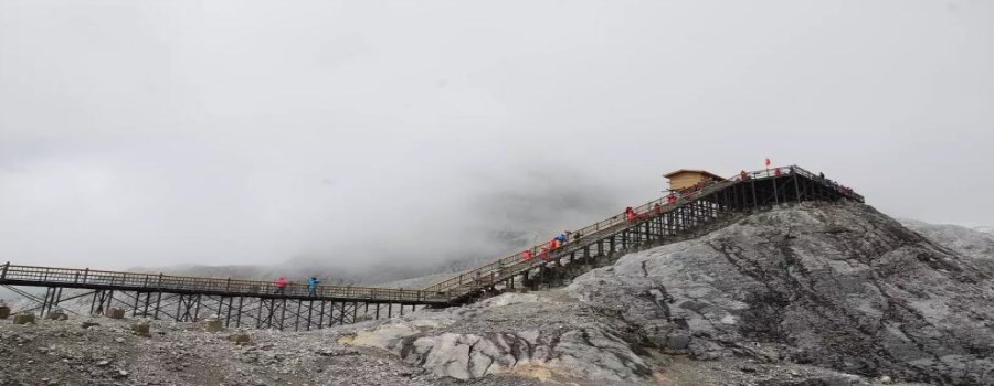 玉龍雪山旅游